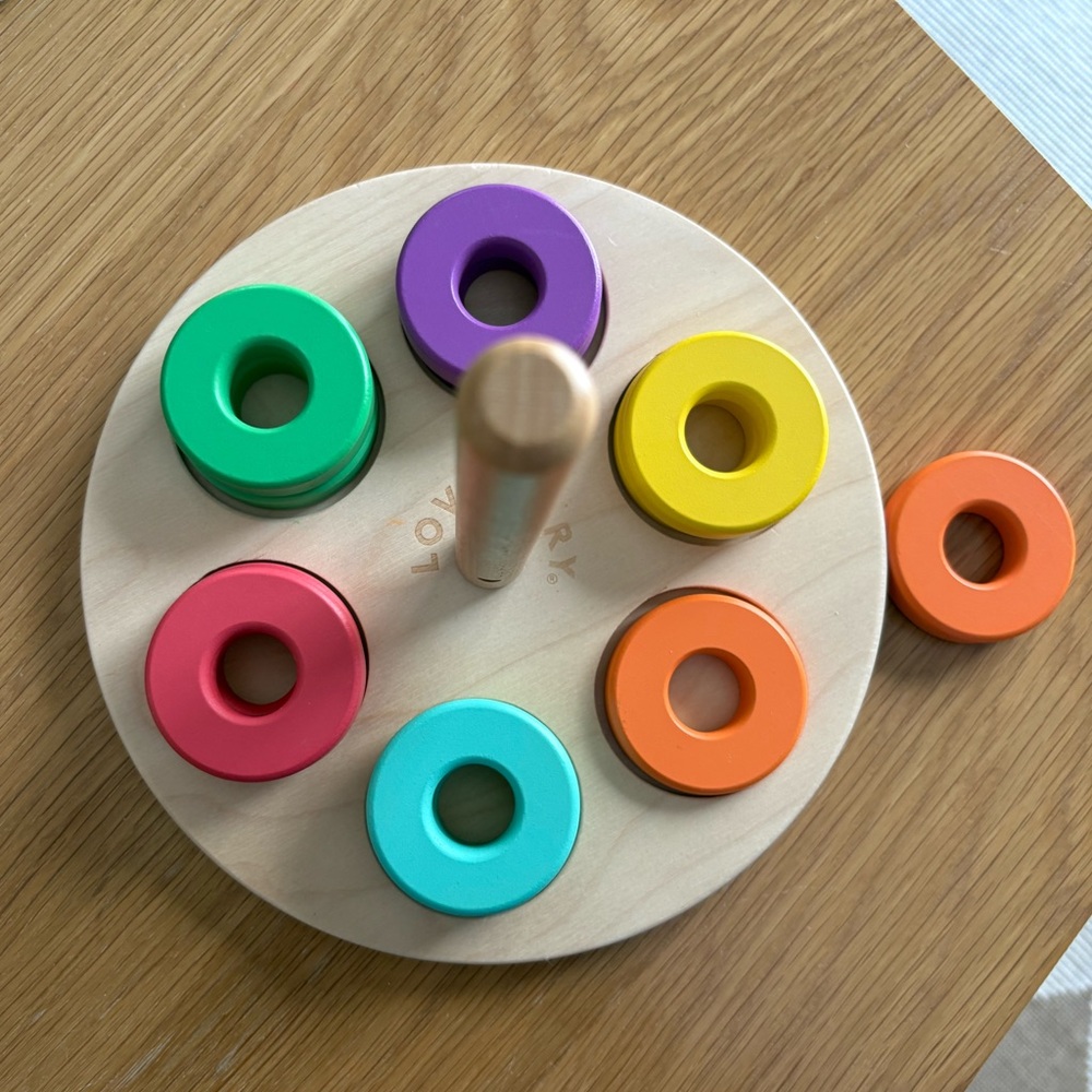Flexible Wooden Stacker